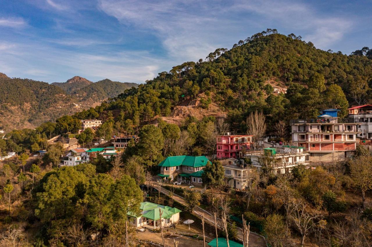 Saffronstays Chalet Vie, Kasauli - All Clear Roads ภายนอก รูปภาพ